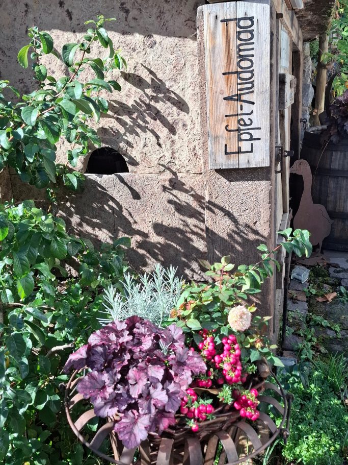 Mayerhof der "Epfel-Audomad"